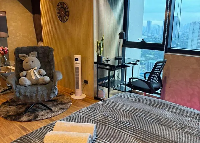 44sqm Modern Luxe View, Short Walk To Malls With 400mbps Wifi