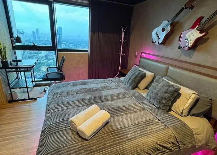 44sqm Modern Luxe View, Short Walk To Malls With 400mbps Wifi