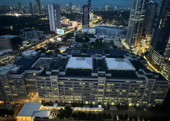 44sqm Modern Luxe View, Short Walk To Malls With 400mbps Wifi شقة